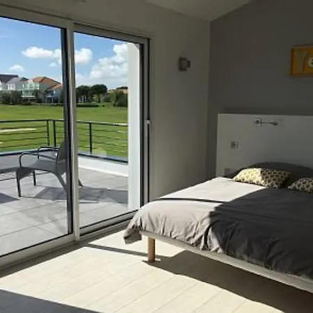 Au Coeur Du Golf De Bourgenay Vila *